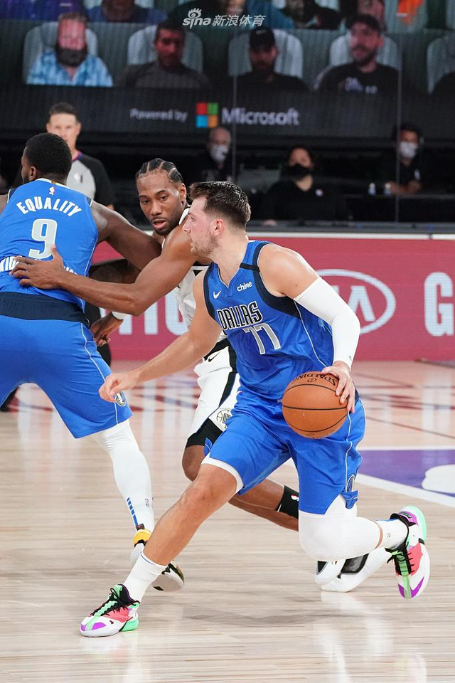 于家庭的深 于家庭的深